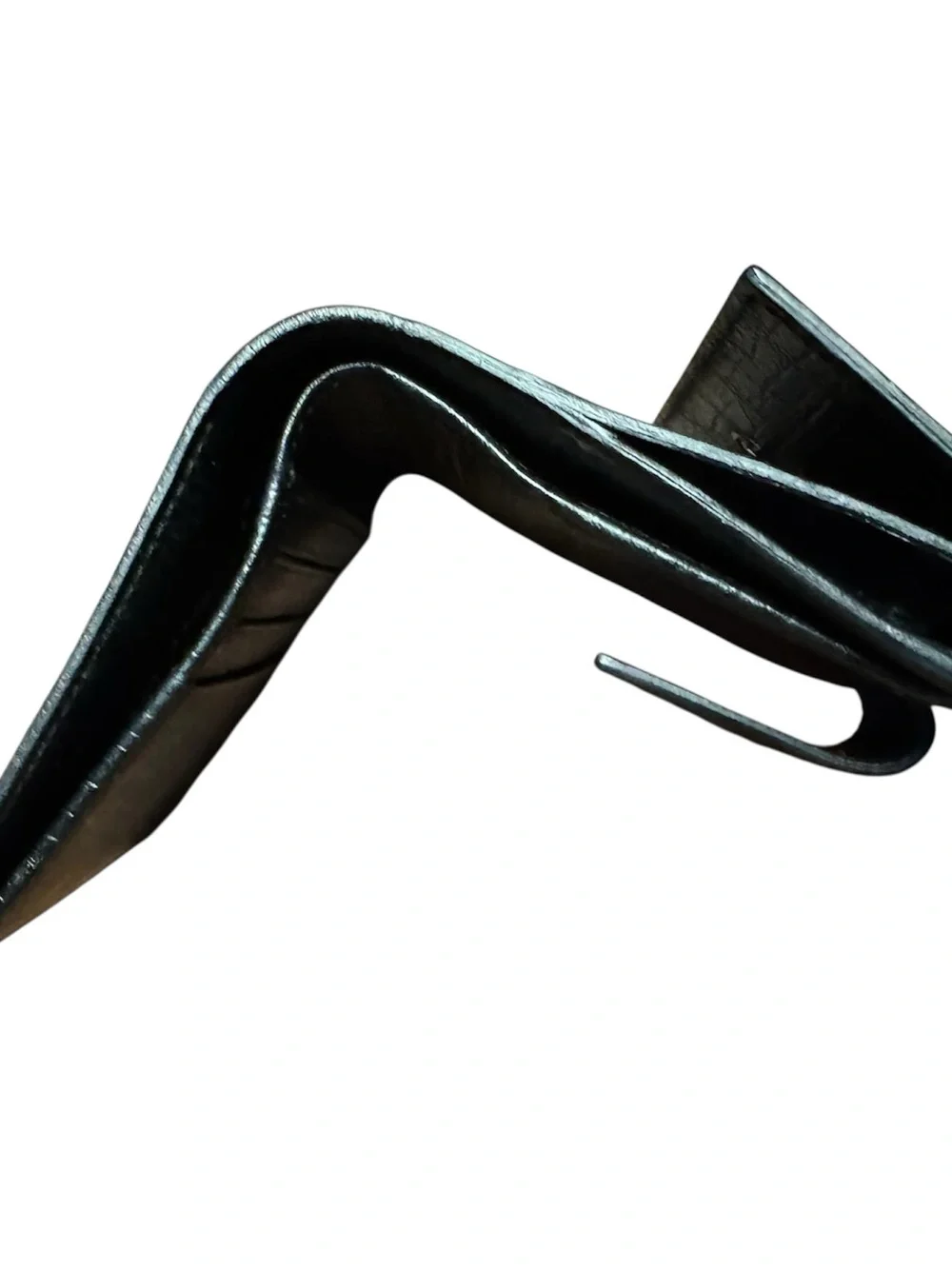 Gucci Practical Black Leather Wallet ( READ )